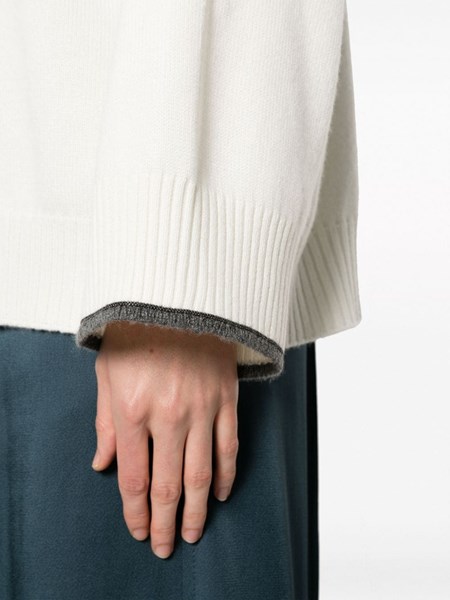 Brunello Cucinelli NWT 100% Cashmere V Neck Sweater Size 48 US