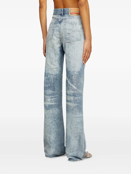 diesel D-Sent 1971 Distressed Jeans available on theapartmentcosenza ...